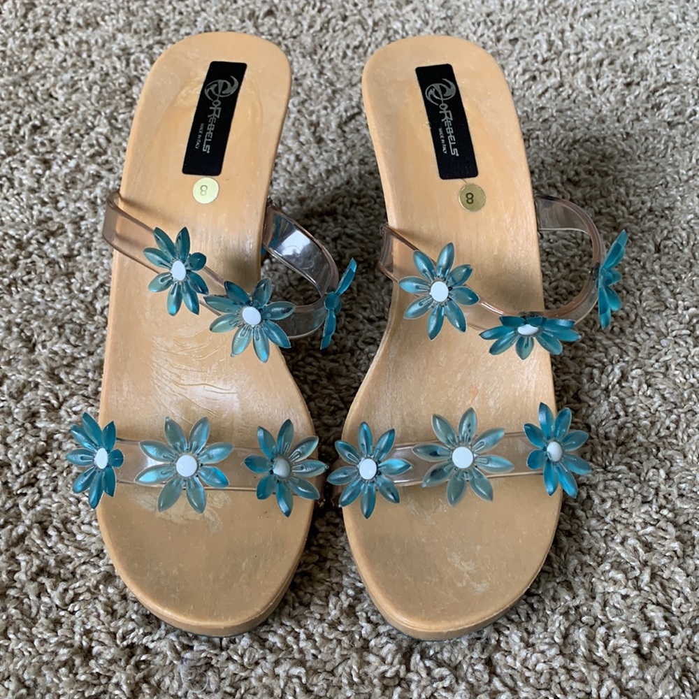 Vintage Y2K Daisy Clear Heels - Picture 2 of 5